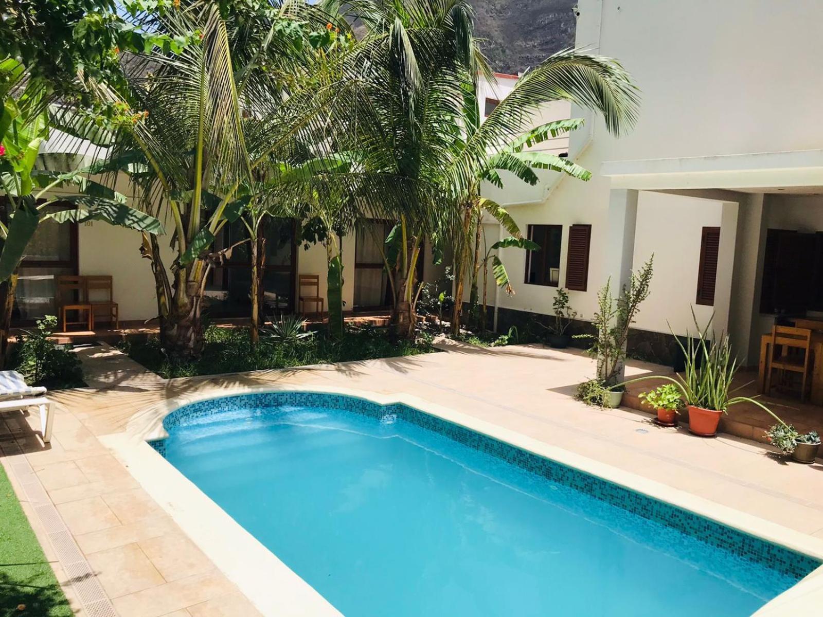 Hôtel Residencial Lela D'Fermina à Pombas Extérieur photo